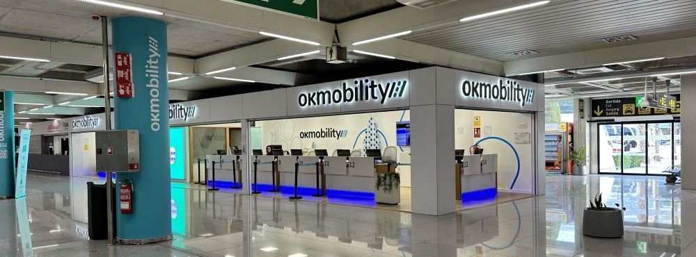 Das Mietwagenstationsbüro von okmobility am Flughafen Palma de Mallorca wenn man über Sunny Cars bucht